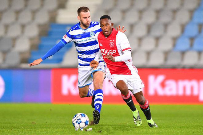 球队配合 球队配合